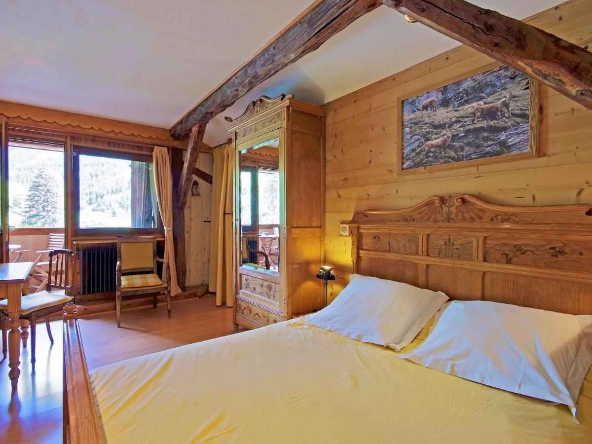 Superb Savoyard Traditional Chalet Located 500 M From The Slopes Peisey-Nancroix Exterior photo